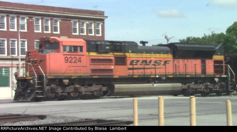 BNSF coal train DPU